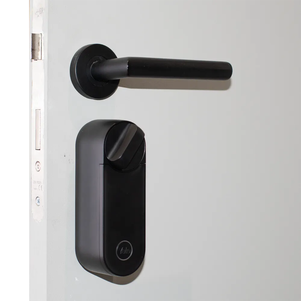 Yale Linus Smart Lock L2 YALE-LINUS-L2-B Cerradura Inteligente